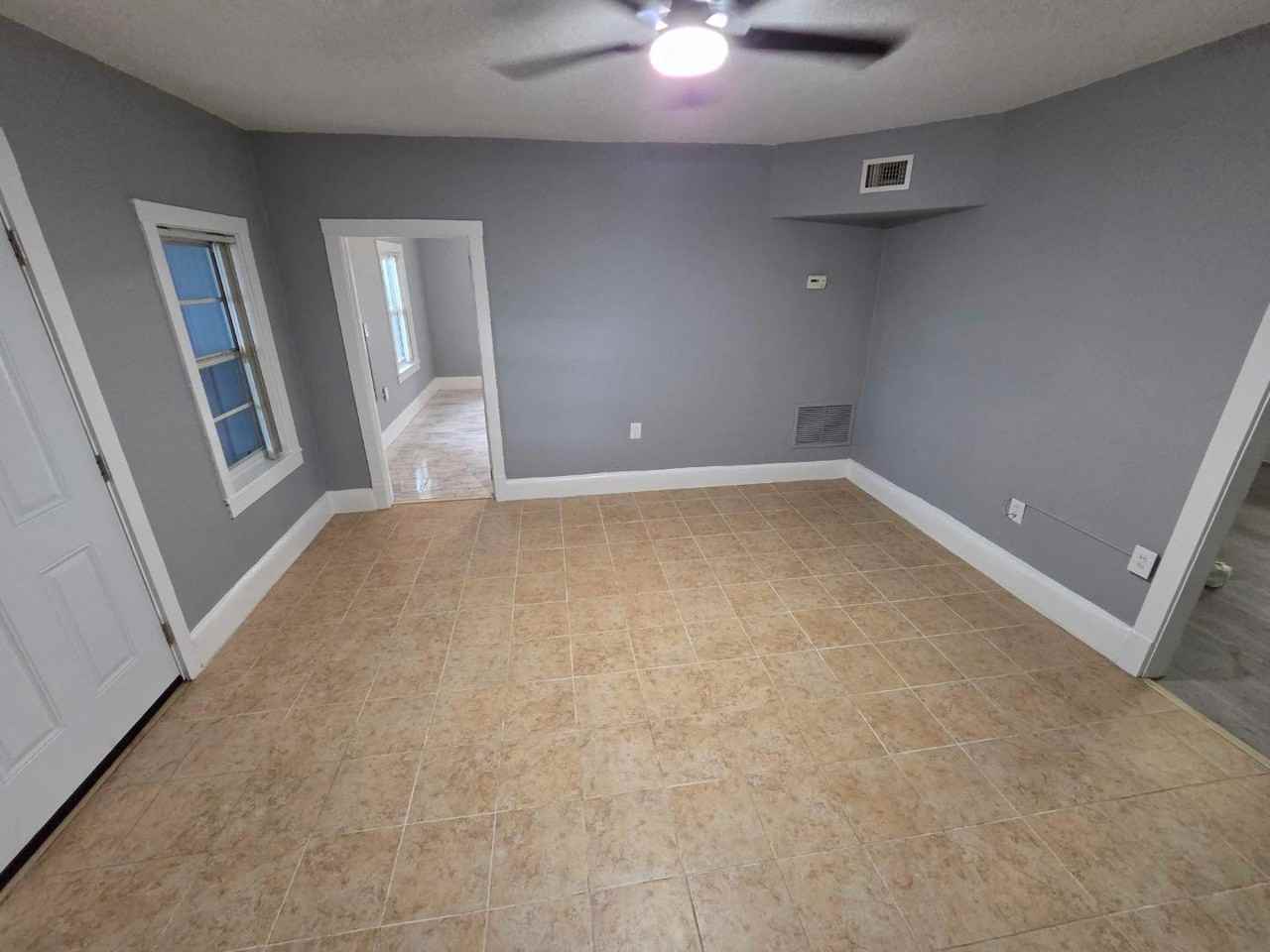 1235 E Minnesota Ave, Unit 2 - Photo 4 of 10
