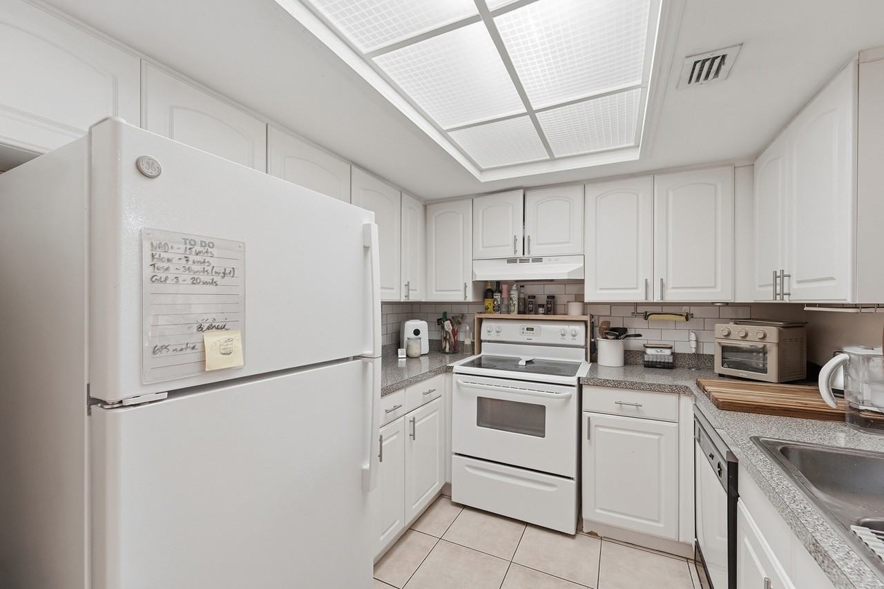 81 Deer Creek Road #J103 - Photo 3 of 16