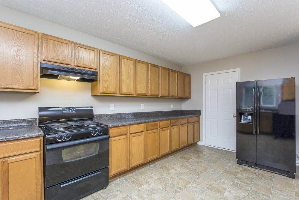 130 Sugar Berry Pl - Photo 5 of 15