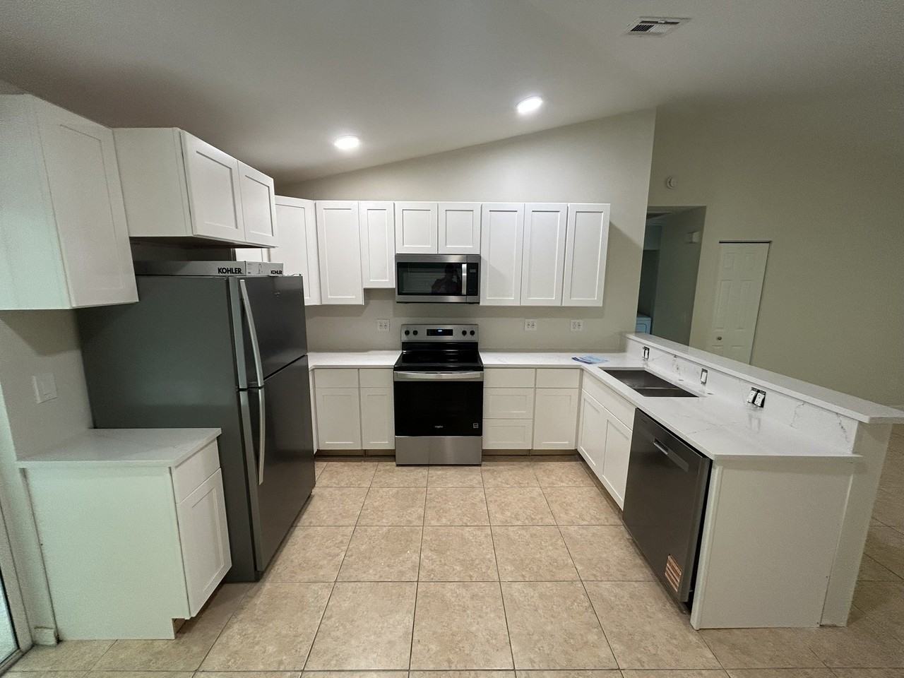 9209 Seville Rd #1 - Photo 6 of 23