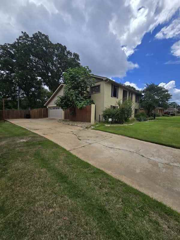 1822 Northwood Ct #1 - Photo 3 of 50