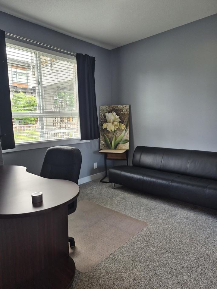 16398 64 Avenue #313 - Photo 7 of 28