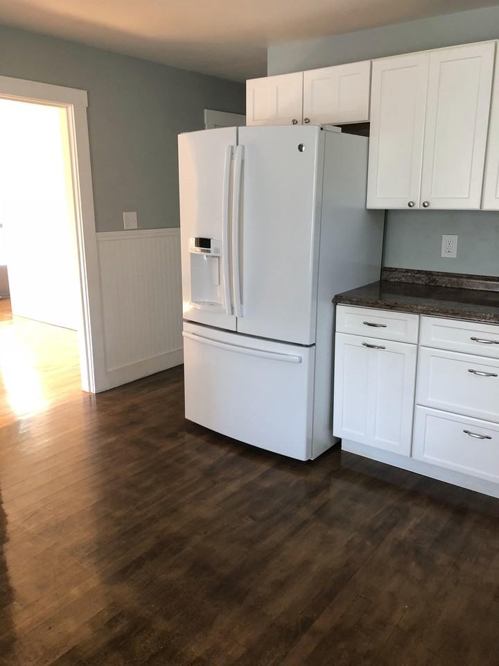 35 Lincoln St #1 - Photo 5 of 11