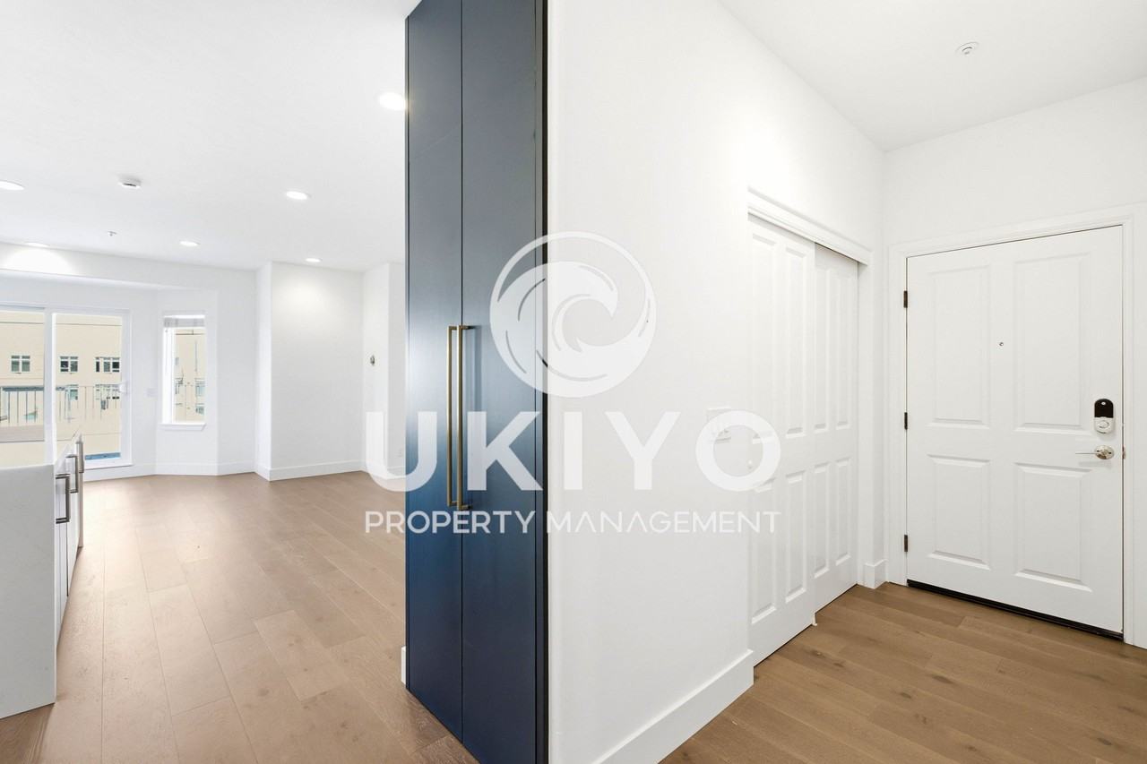 2933 Mcclure St #14 - Photo 2 of 49