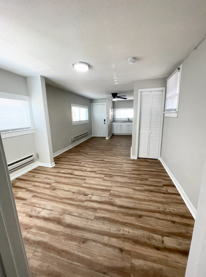 3428 W Colorado Ave #6 - Photo 6 of 10