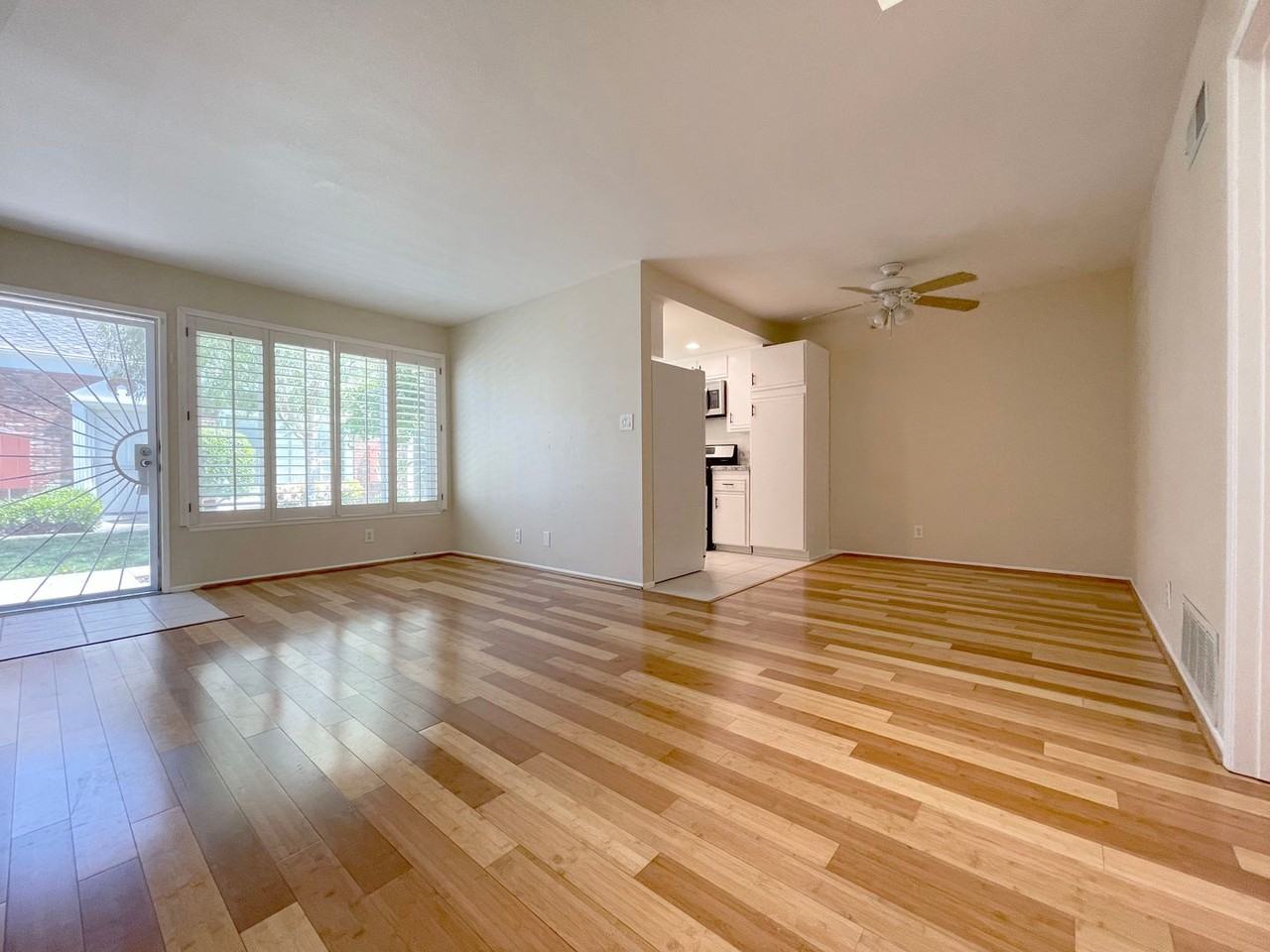 2414 Richmond Way - Photo 2 of 27