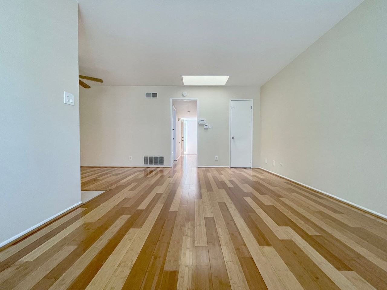 2414 Richmond Way - Photo 4 of 27