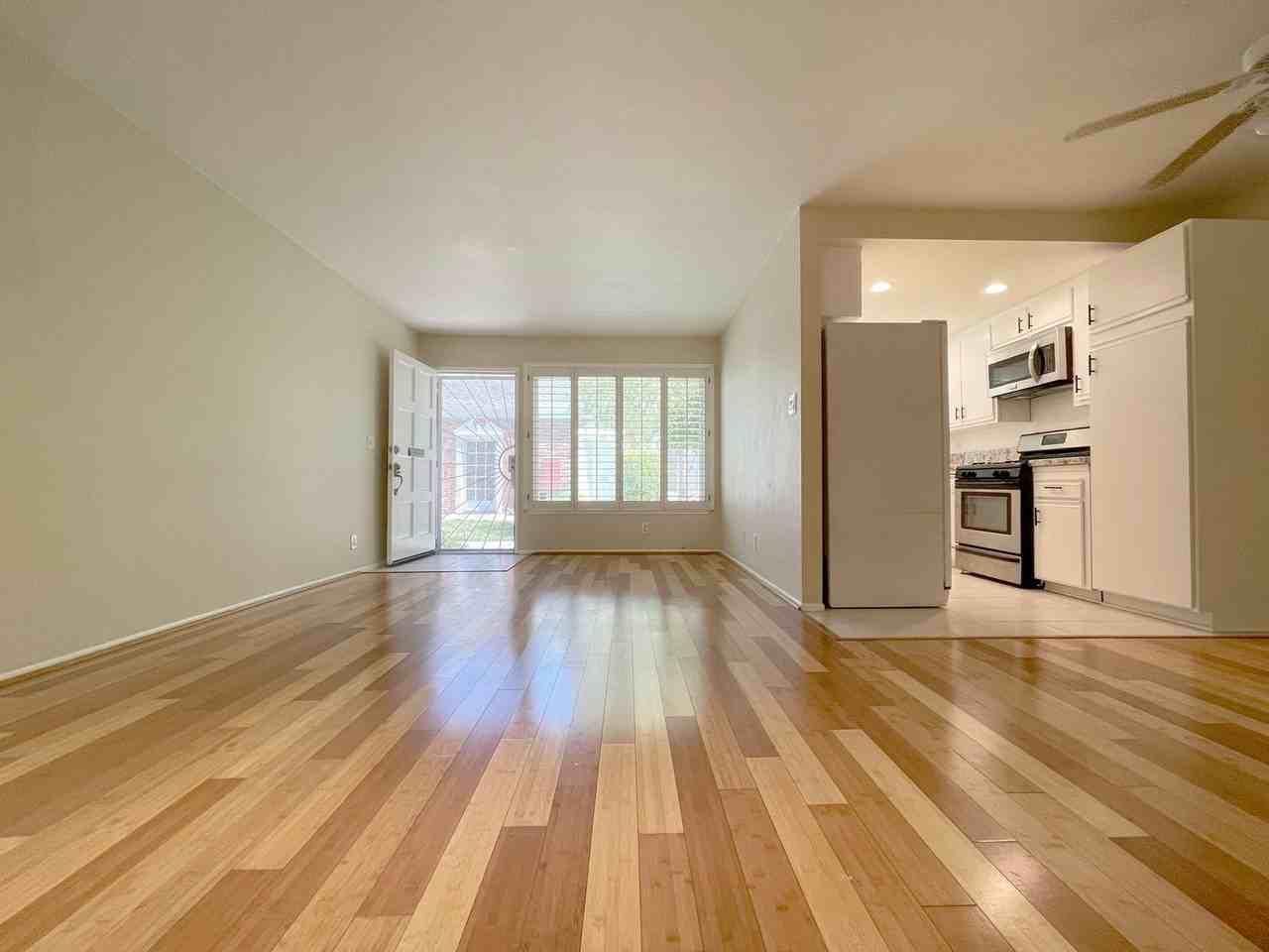 2414 Richmond Way - Photo 5 of 27