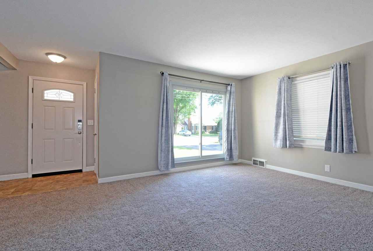 1021 W 86th St - Photo 3 of 25