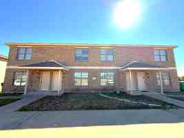 featured image of 711 S Amy Ln