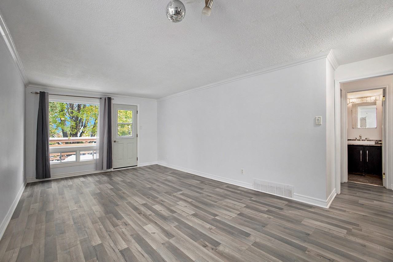 159 Castlefrank Road - Photo 3 of 16