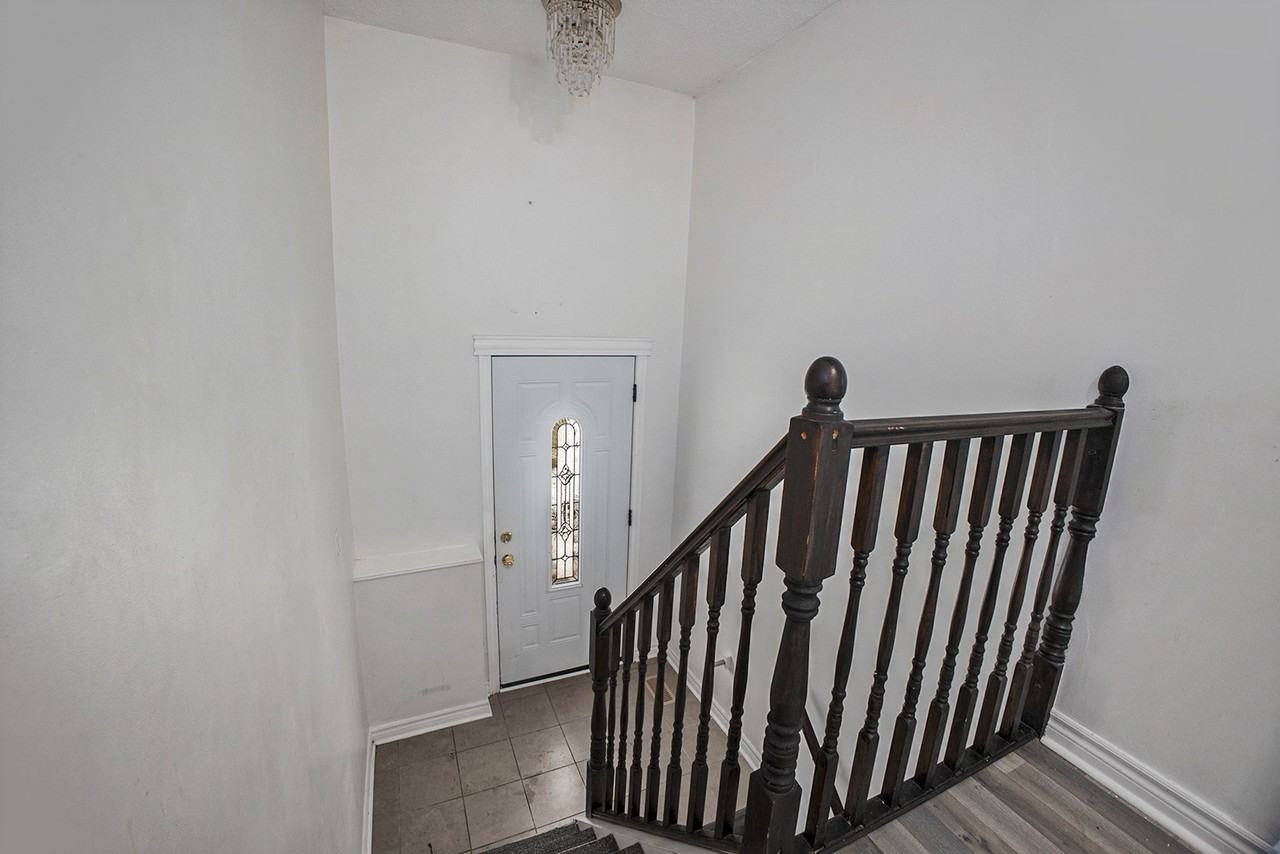 159 Castlefrank Road - Photo 4 of 16