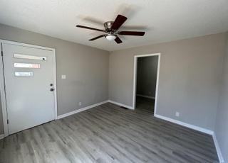 1006 Lee Dr Nw - Photo 2 of 16