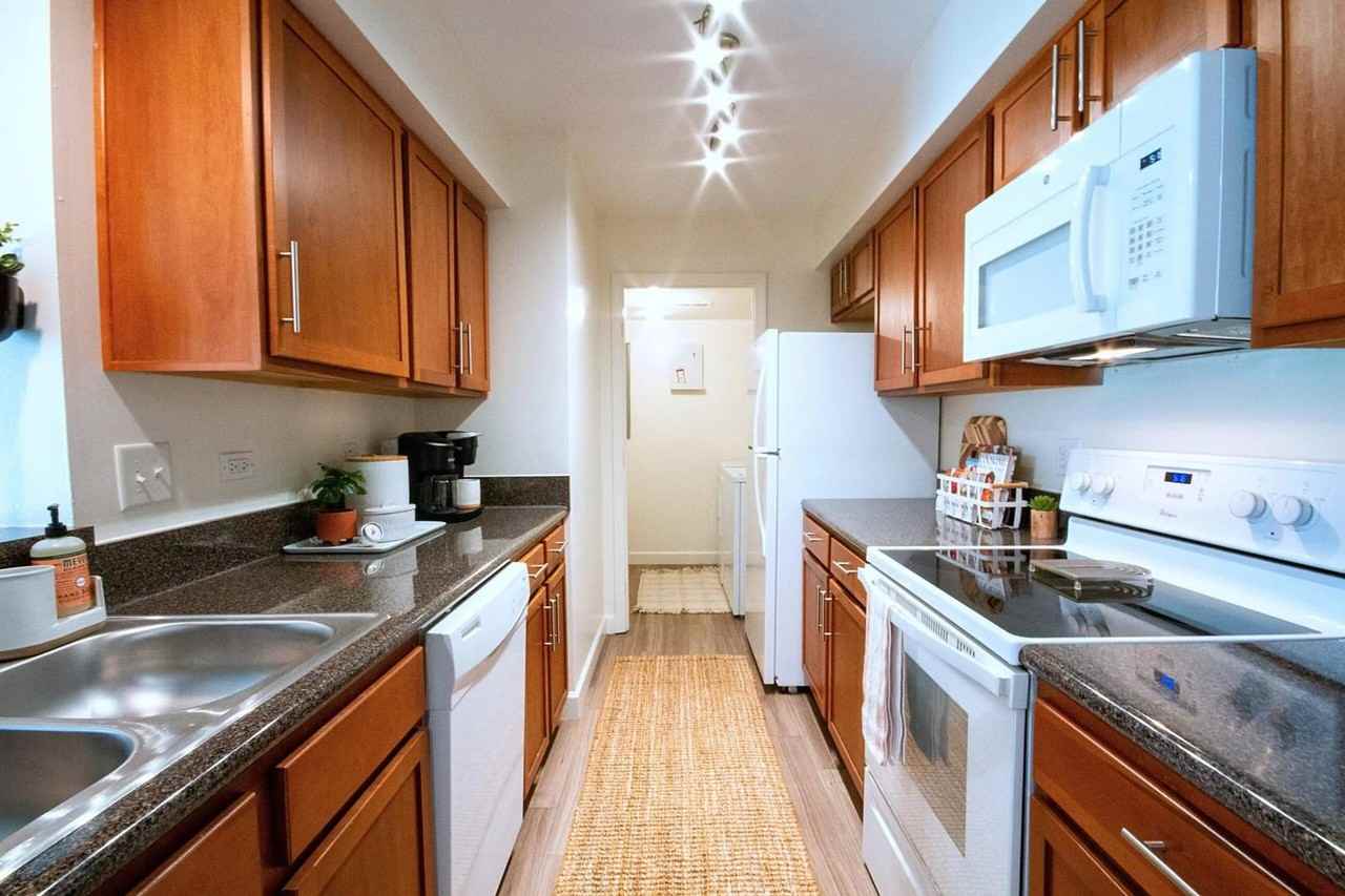 4137 Landing Dr #2C - Photo 3 of 43