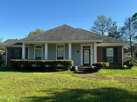 113 Oak Ridge Cir - Photo 1 of 1