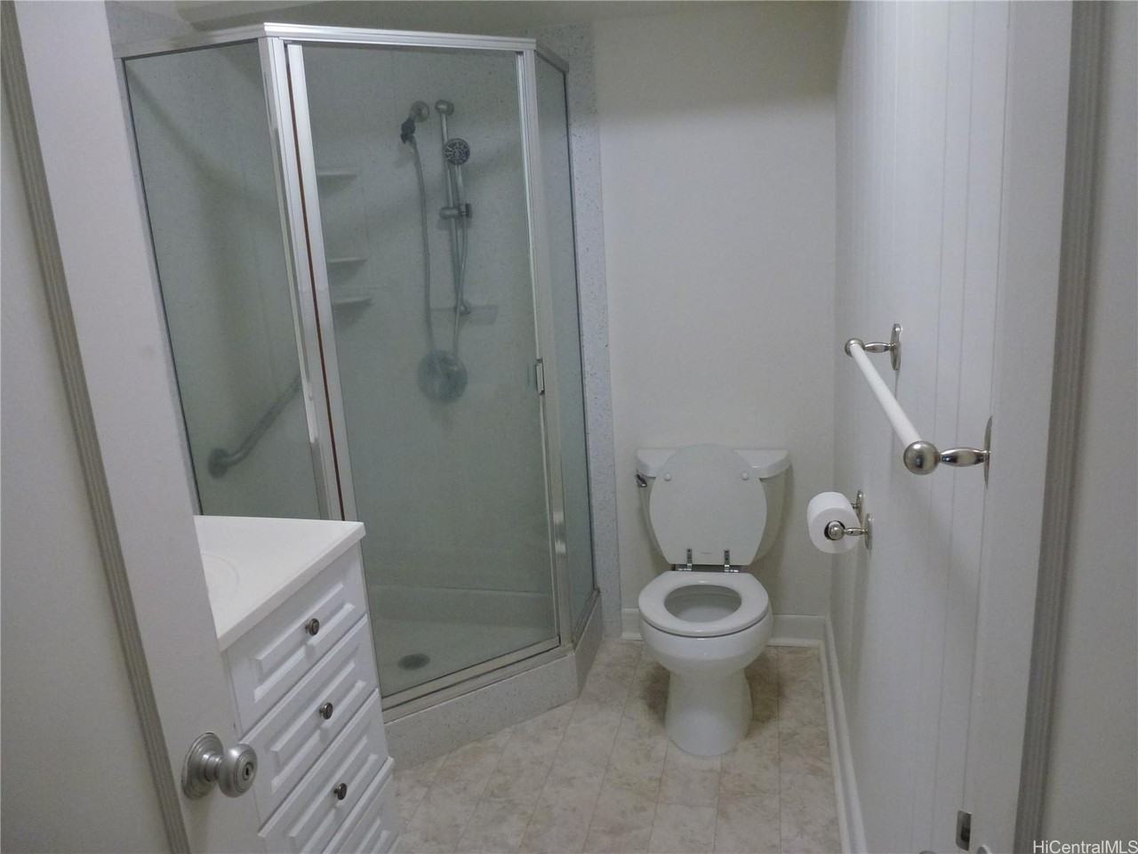 2409 Waiomao Rd - Photo 5 of 10