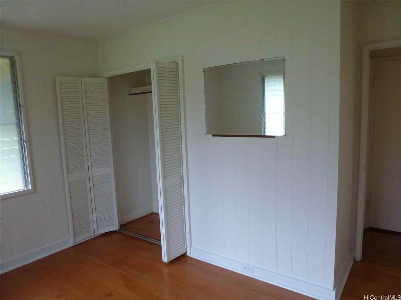 2409 Waiomao Rd - Photo 7 of 10