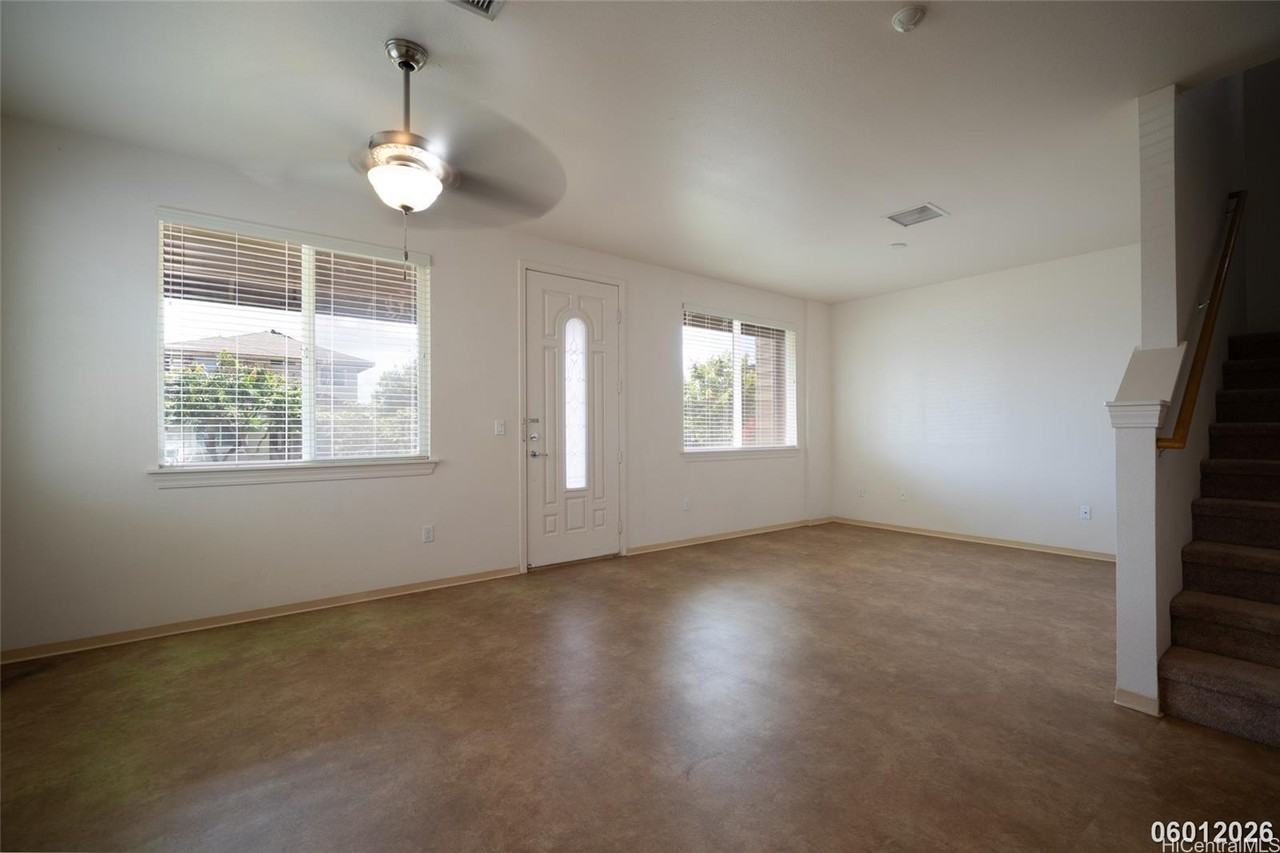 426 Malamalama St - Photo 5 of 25
