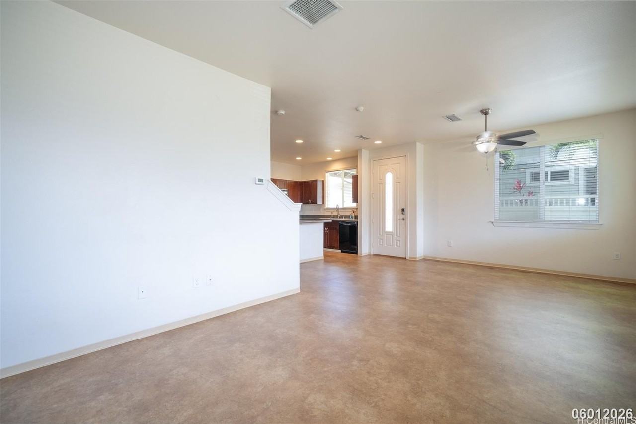 426 Malamalama St - Photo 7 of 25