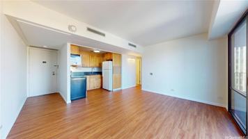 featured image of 225 Queen St #21H