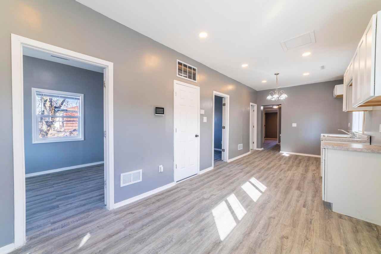 2549 Fillmore St - Photo 6 of 17