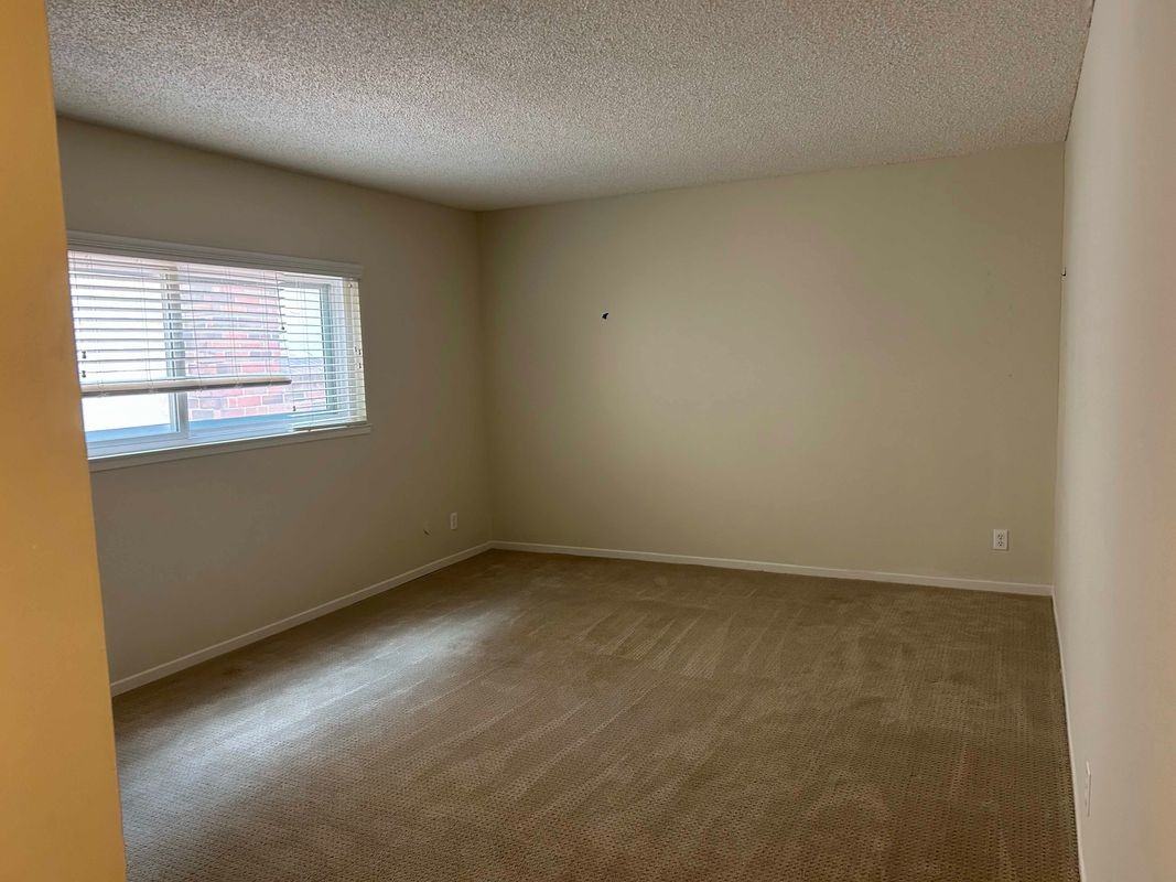 6058 James Alan St - Photo 3 of 5