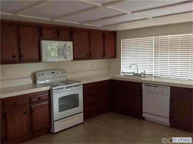 6058 James Alan St - Photo 5 of 5