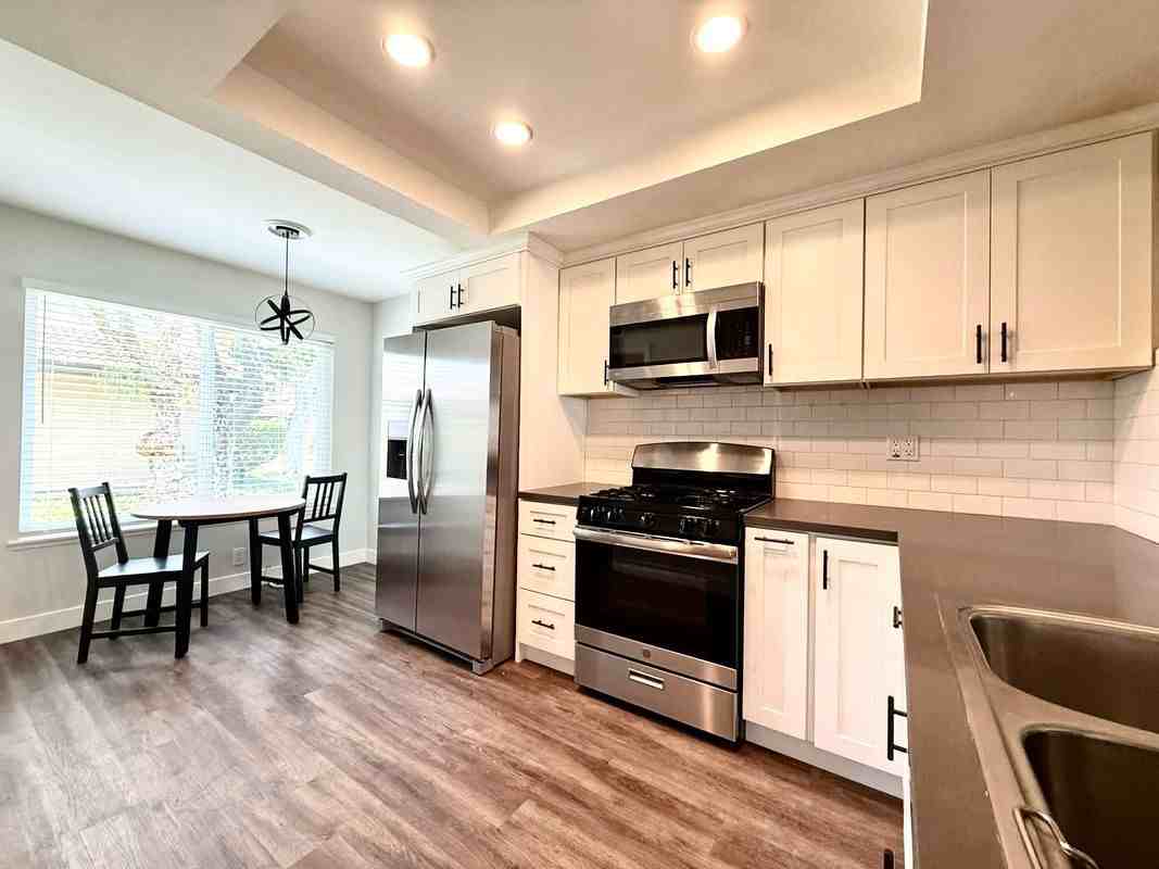 14902 Cordoba Plz - Photo 2 of 34