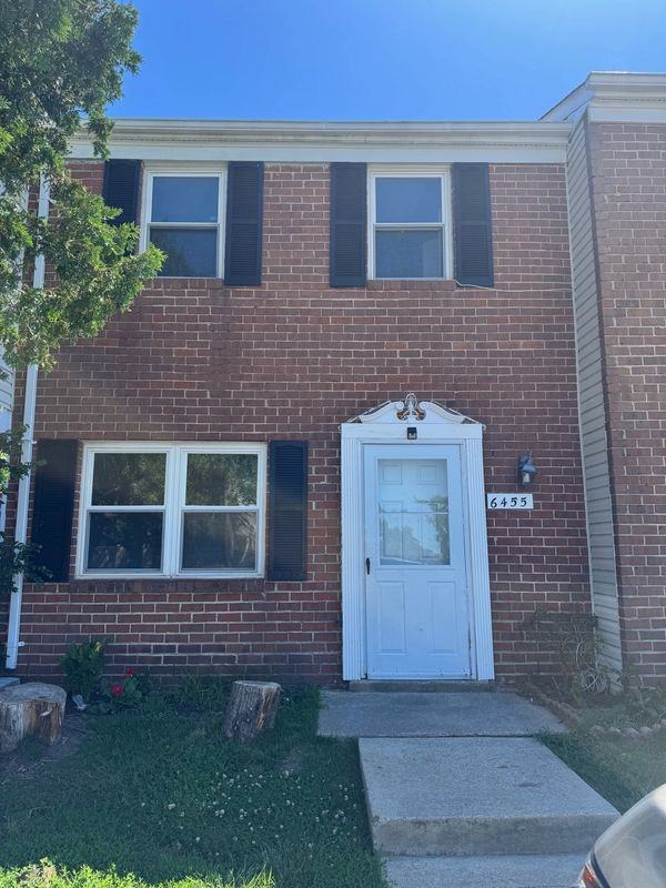 6455 Heritage Hill Dr