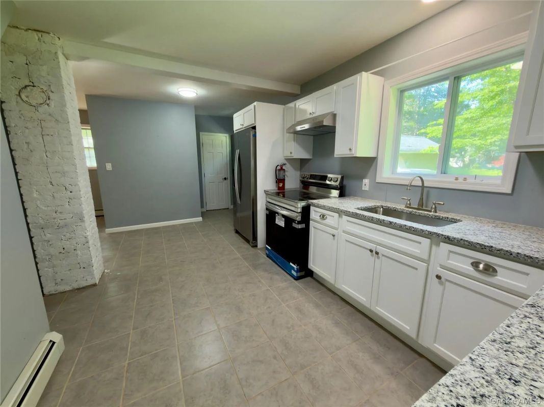 4 Dodd Ln - Photo 2 of 5