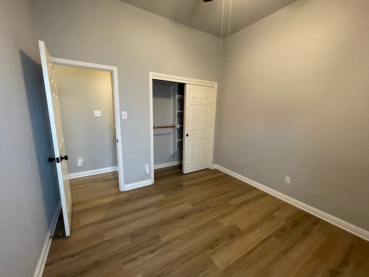 10025 Mount Rainier Dr - Photo 6 of 37