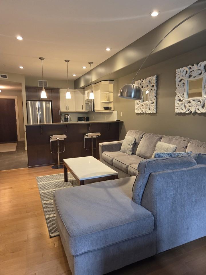 JB Black Building - Photo 6 of 17