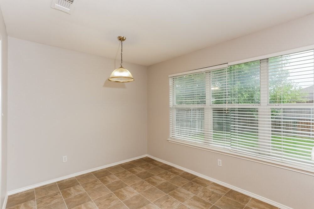 7501 Fossil Garden Dr - Photo 6 of 19