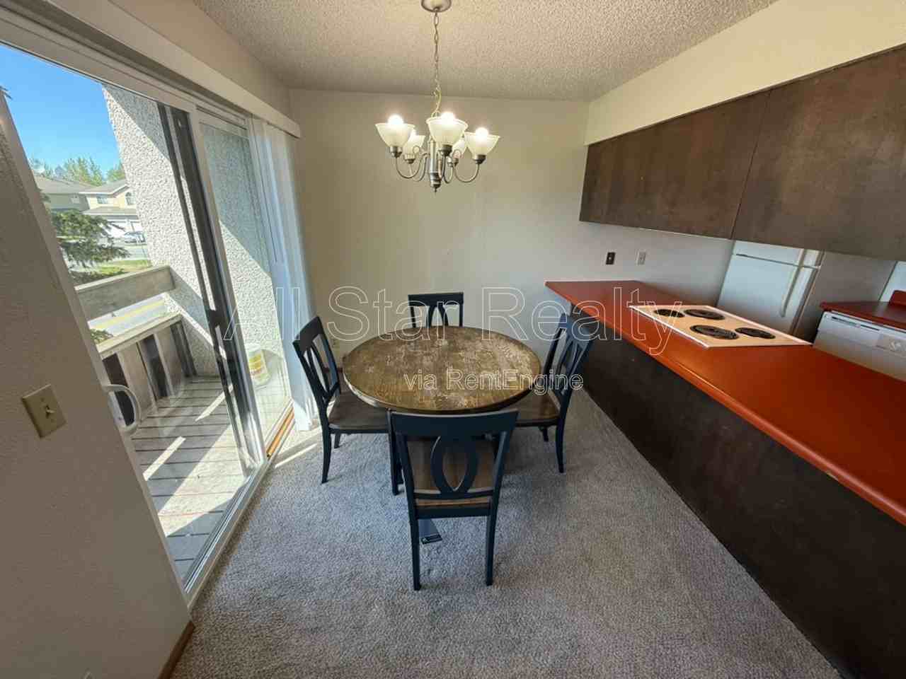 1315 Cordova St #310 - Photo 7 of 16