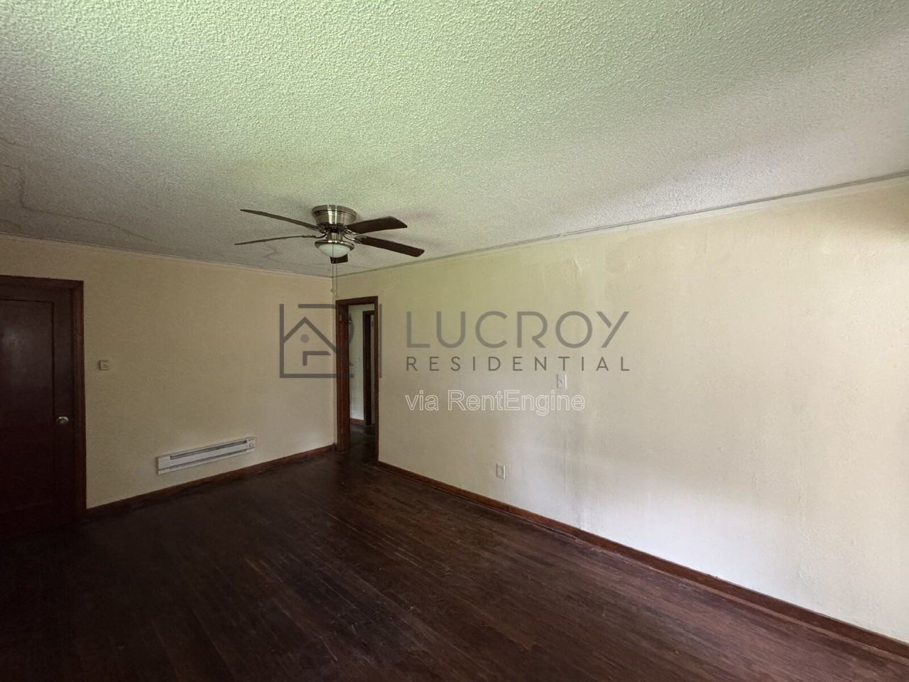 3148 Sylvester Dr - Photo 3 of 18