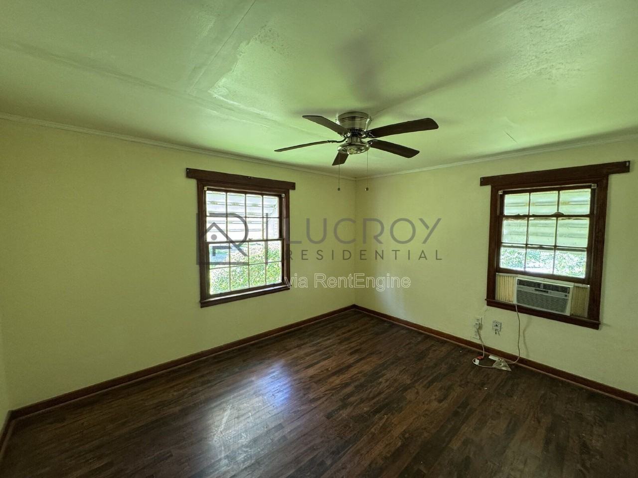 3148 Sylvester Dr - Photo 7 of 18