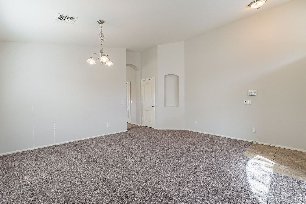 5054 S 235th Dr - Photo 6 of 41