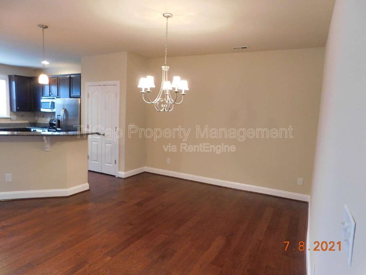 8030 Upper Lake Dr - Photo 3 of 22