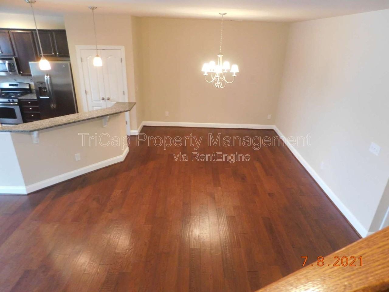 8030 Upper Lake Dr - Photo 7 of 22