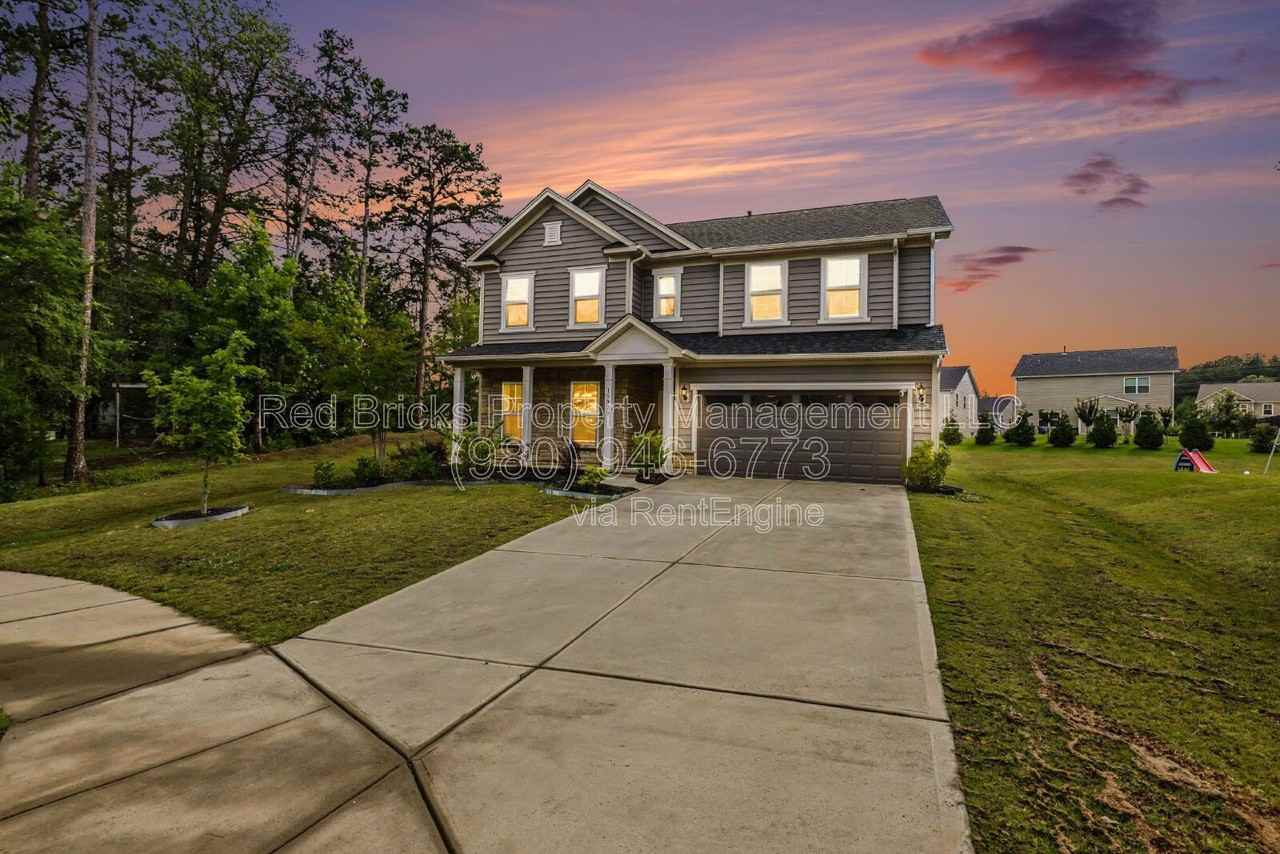 15020 Sycamore Crossing Ct - Photo 4 of 35