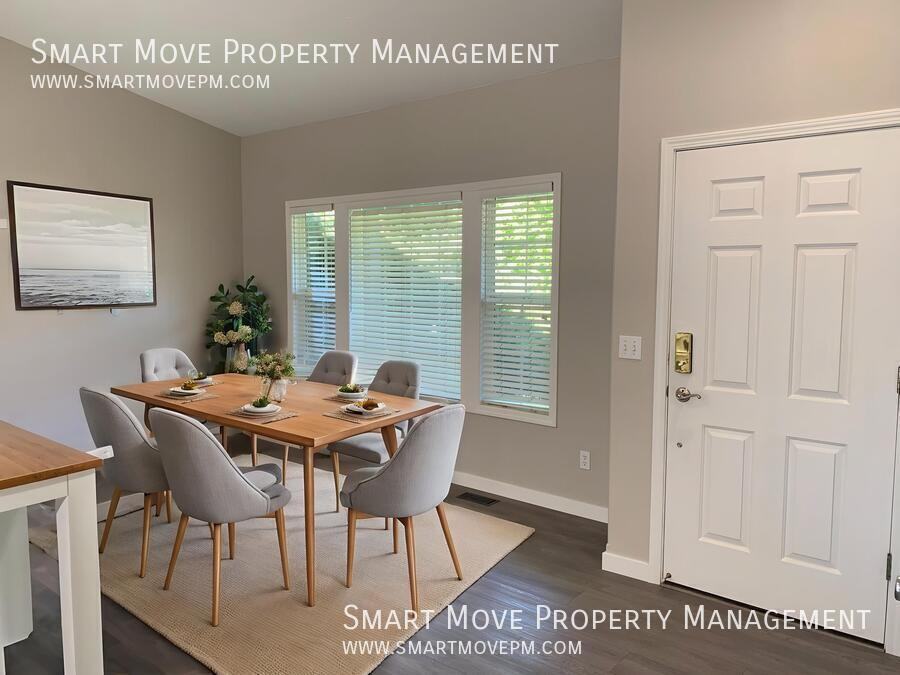 2321 E Mugo St - Photo 5 of 38