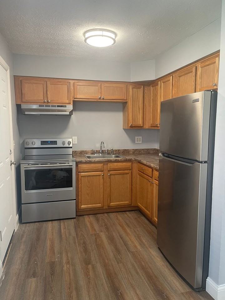 Bexvie Village Townhomes - Photo 3 of 19