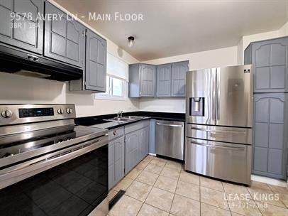9578 Avery Lane - Photo 5 of 10