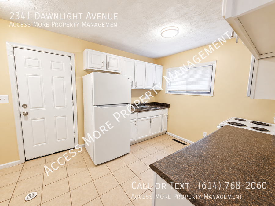 2341 Dawnlight Ave - Photo 7 of 18