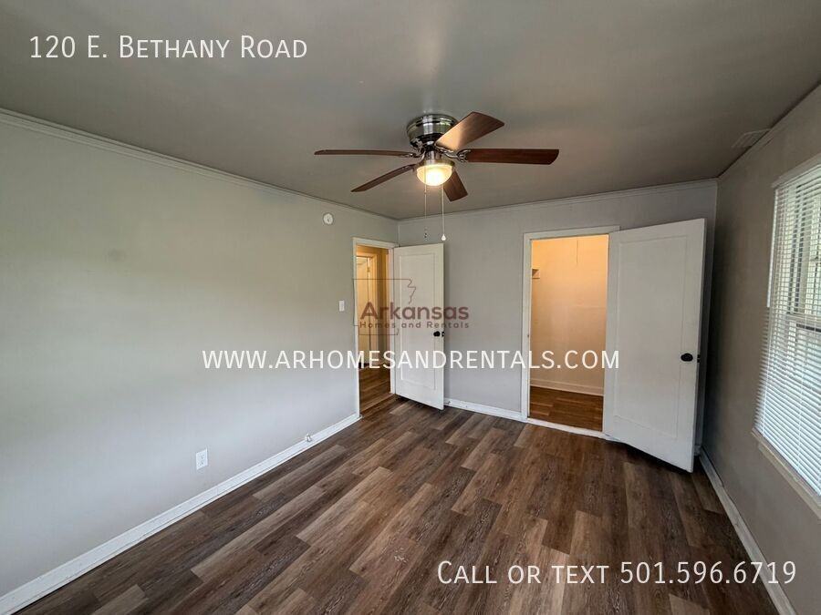 120 E Bethany Rd - Photo 7 of 17