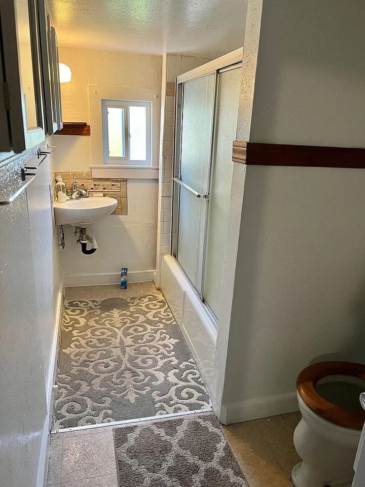 2228 McKinley Ave - Photo 7 of 30