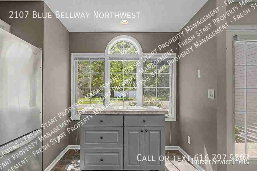 2107 Blue Bellway Nw - Photo 7 of 33