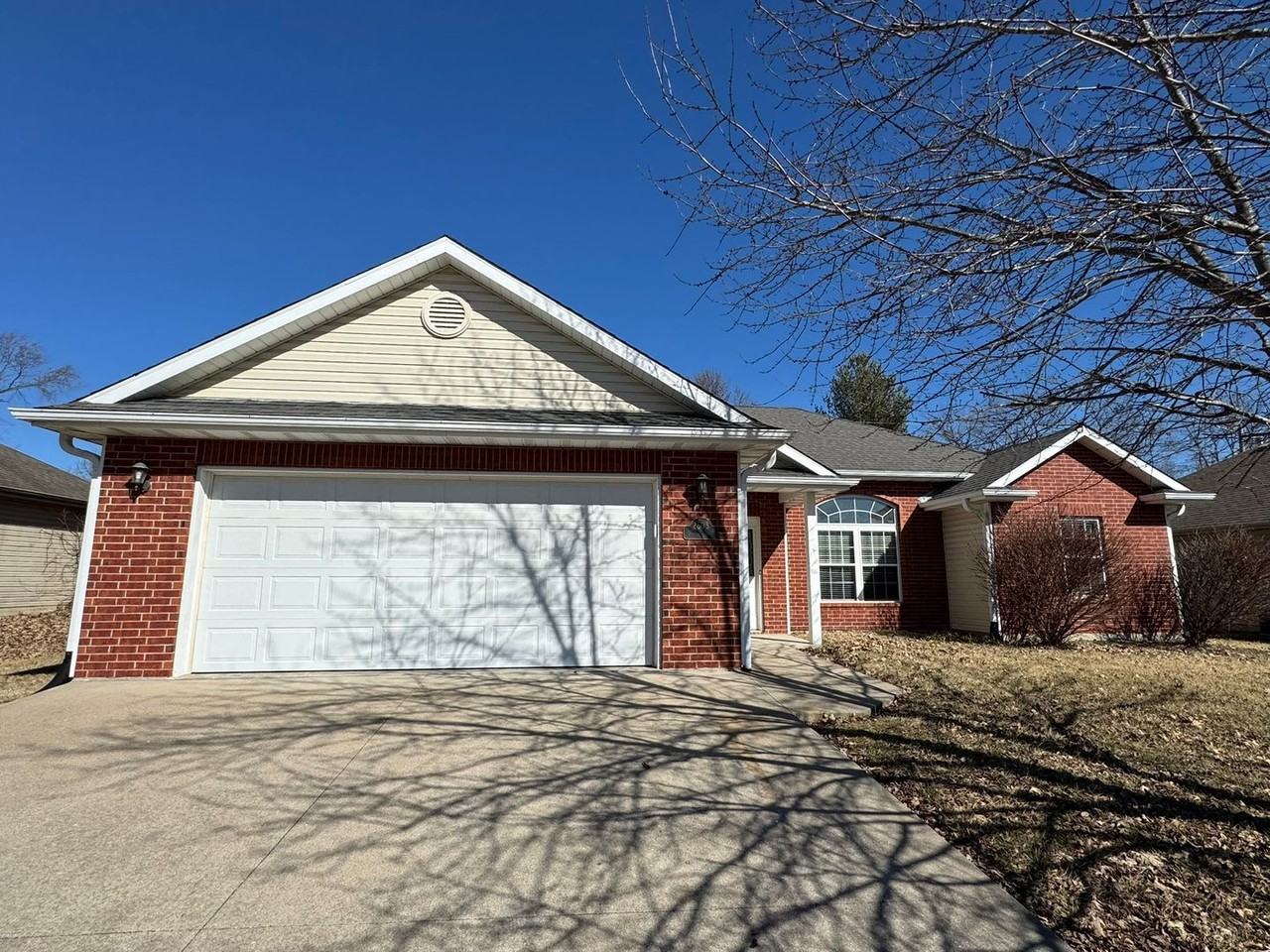 2603 Oakfield Dr - Photo 3 of 41
