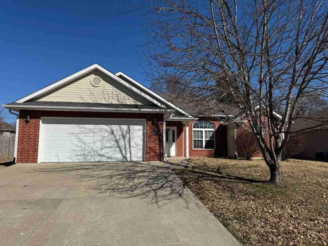 2603 Oakfield Dr - Photo 4 of 41