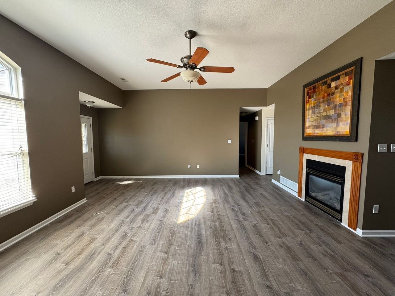 2603 Oakfield Dr - Photo 6 of 41